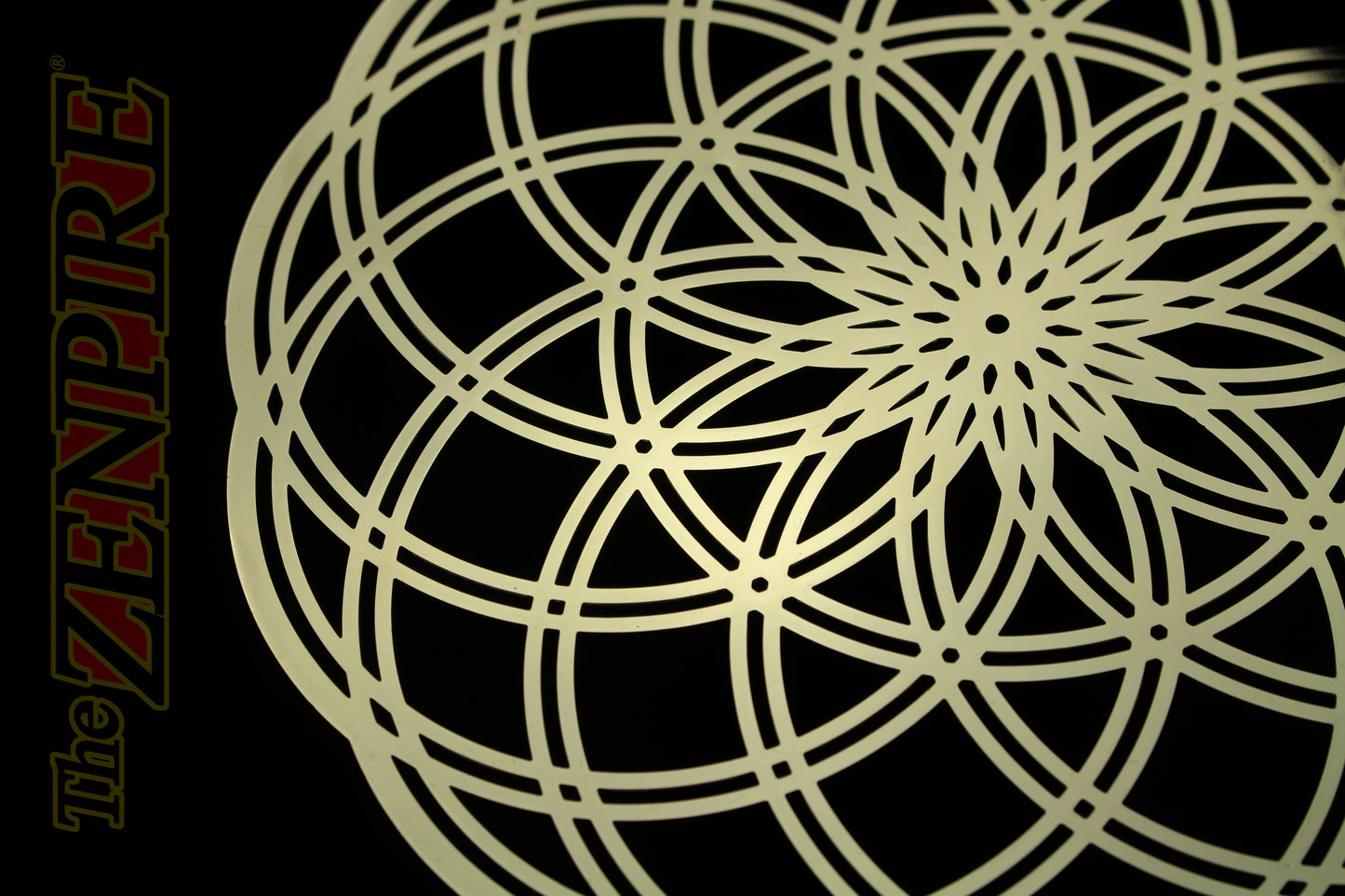 The Krystal Lotus - Medium